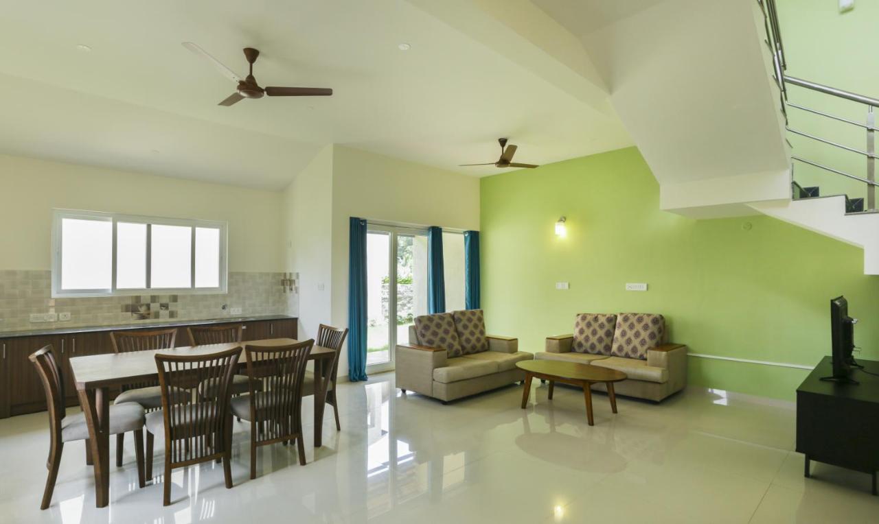 Treebo Laa Gardenia Resort, Nilavoor Lake Yelagiri Extérieur photo